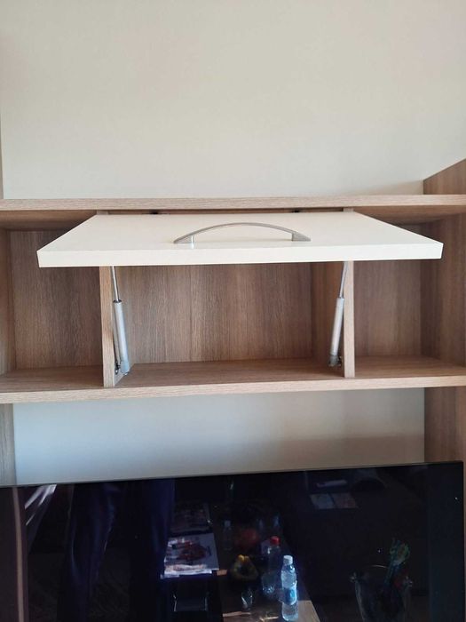 Холна секция (правена по поръчка)