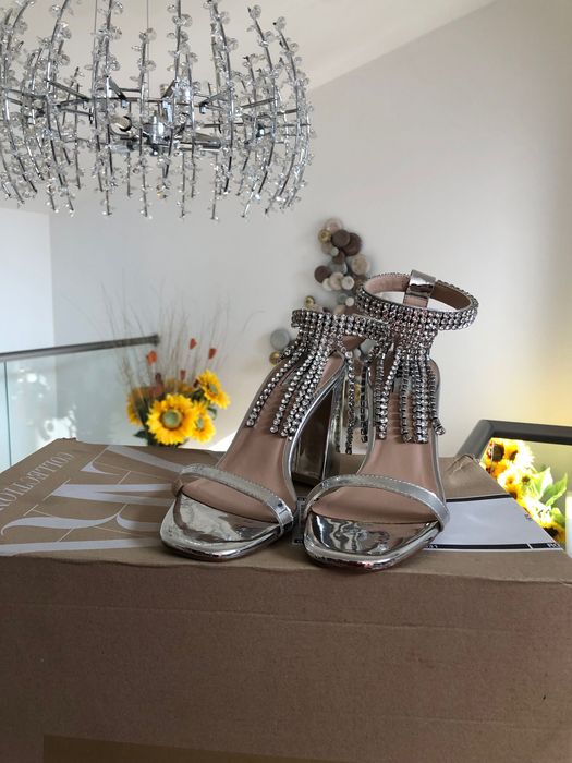 Zara sandale ocazie 37 cu strasuri