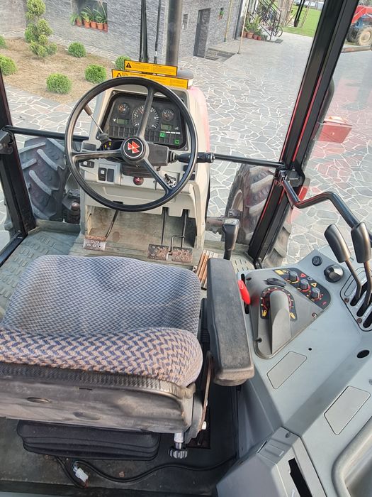 Tractor Massey Ferguson 6130