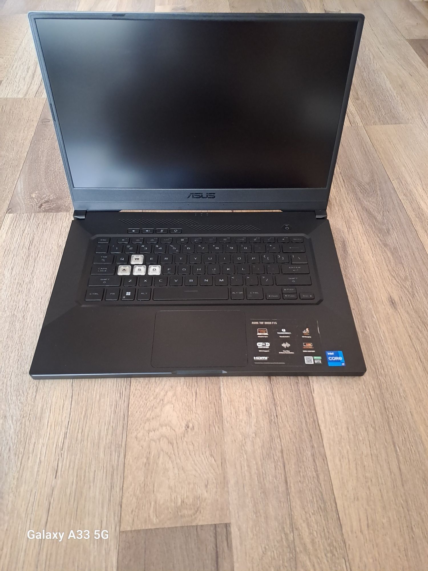 Laptop Asus Tuf Dash F15