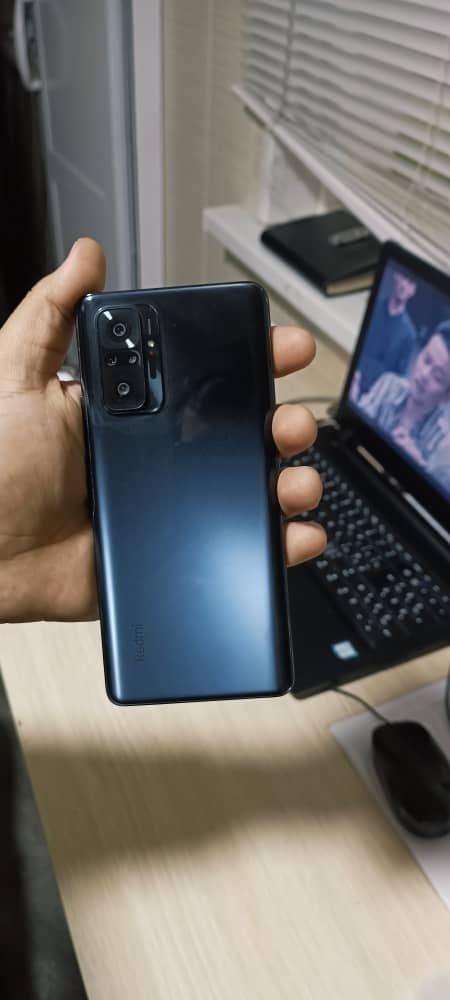 Redmi Note 10 Pro satiladi srochno aqsha kerek