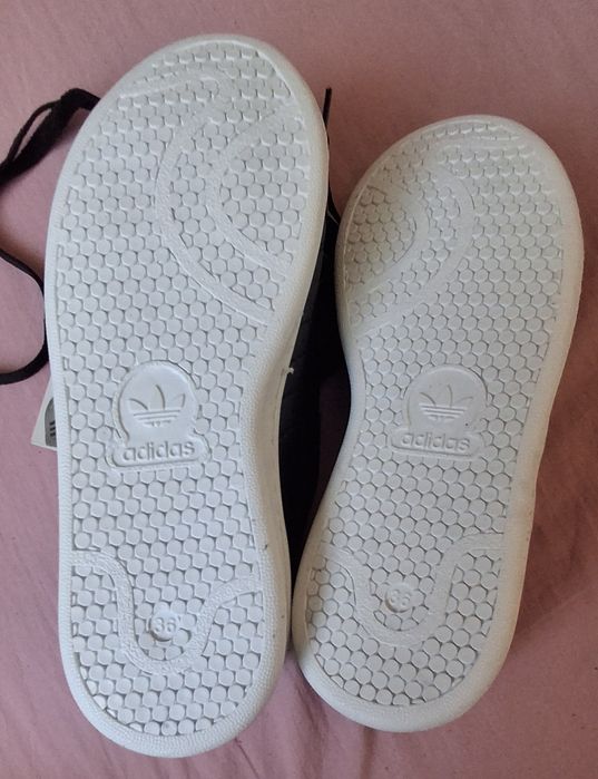 Adidasi Noi Unisex  ( Adidas)