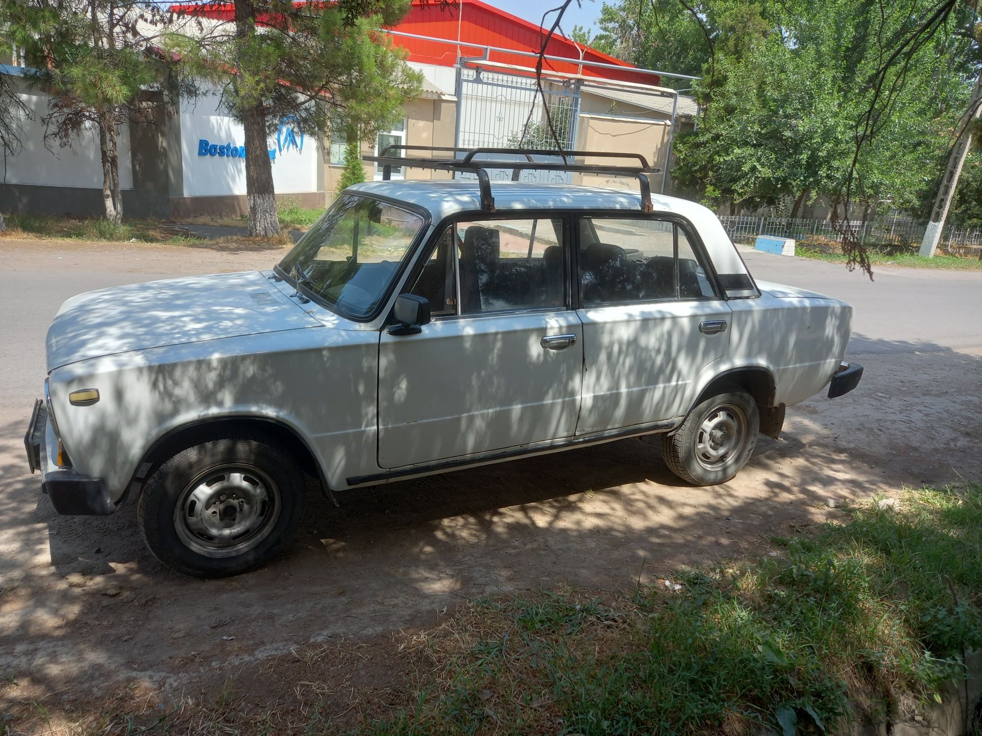 21011 метани бор йили 1979 нахадув