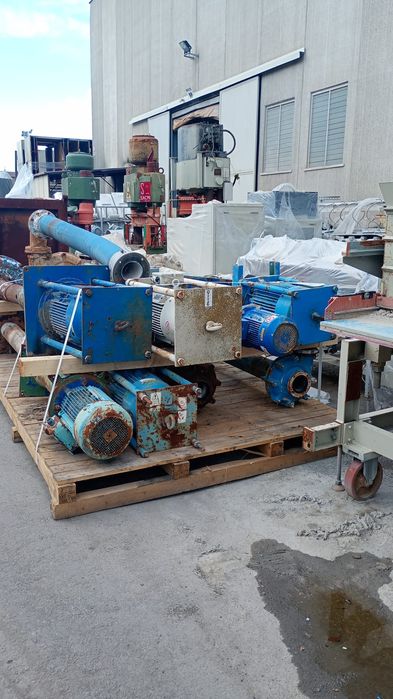 Pompe noroi sumersibile