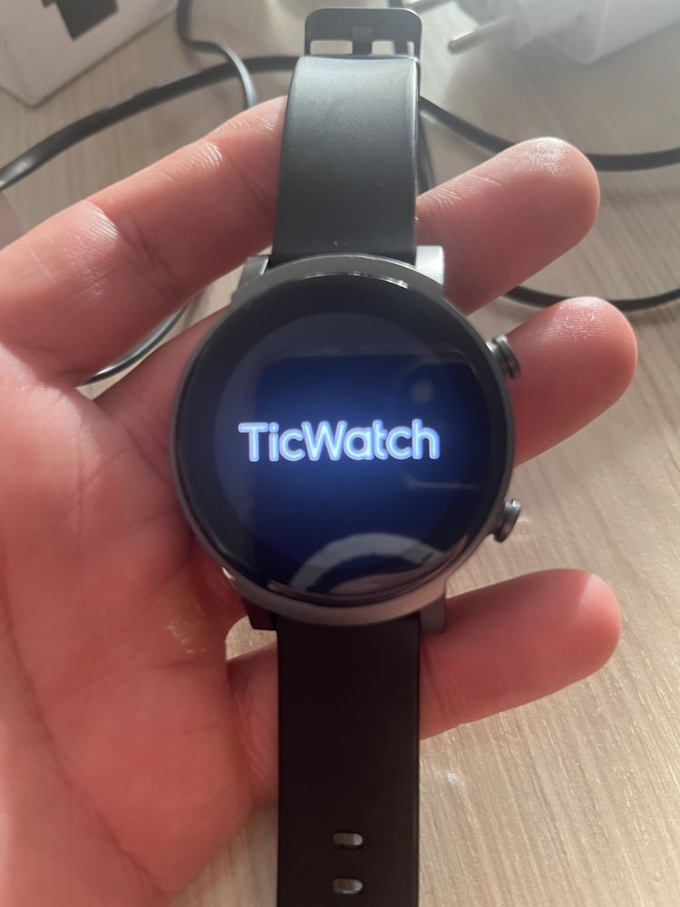 Smartwatch tic watch