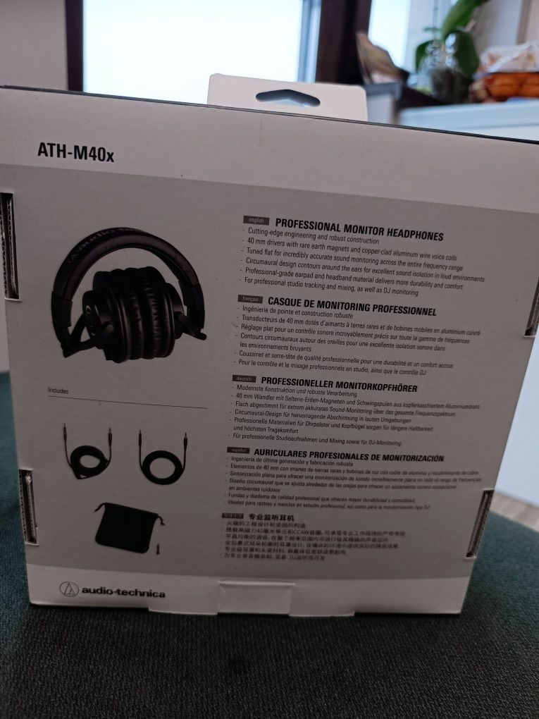 Audio Technica  ATH-M40x