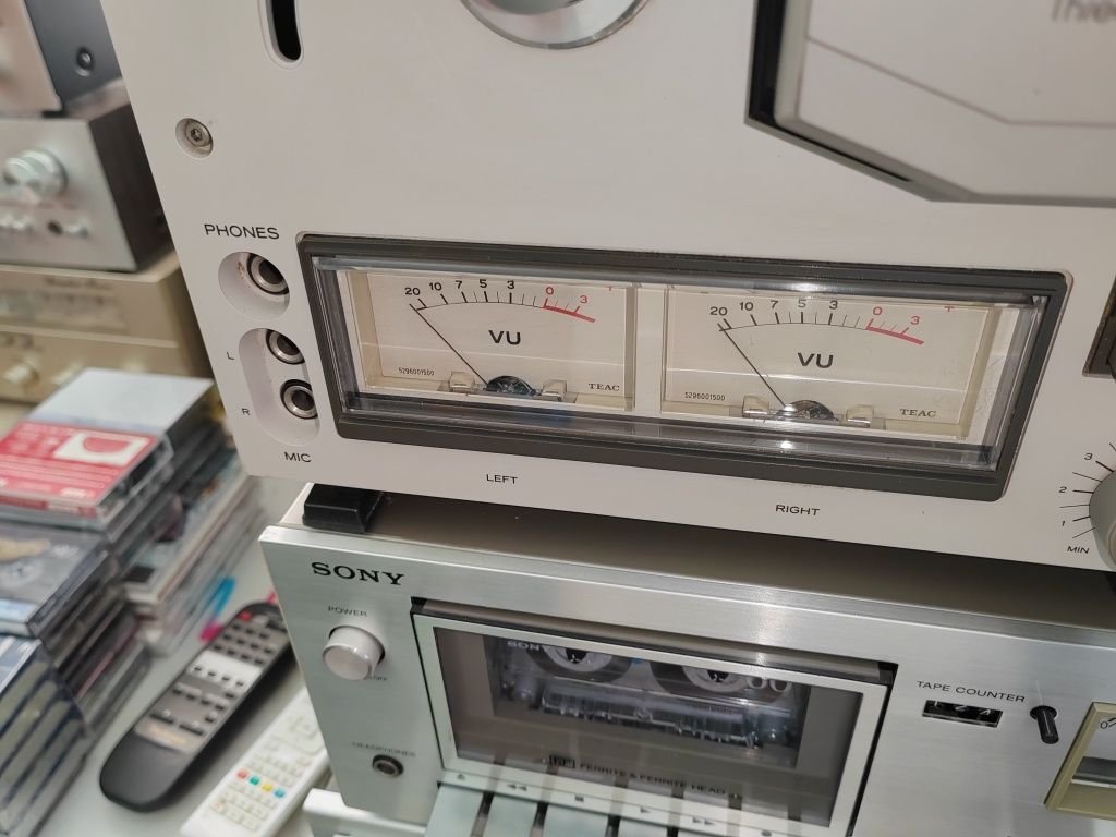 Vand magnetofon Teac x3 ca nou în cutia lui originală