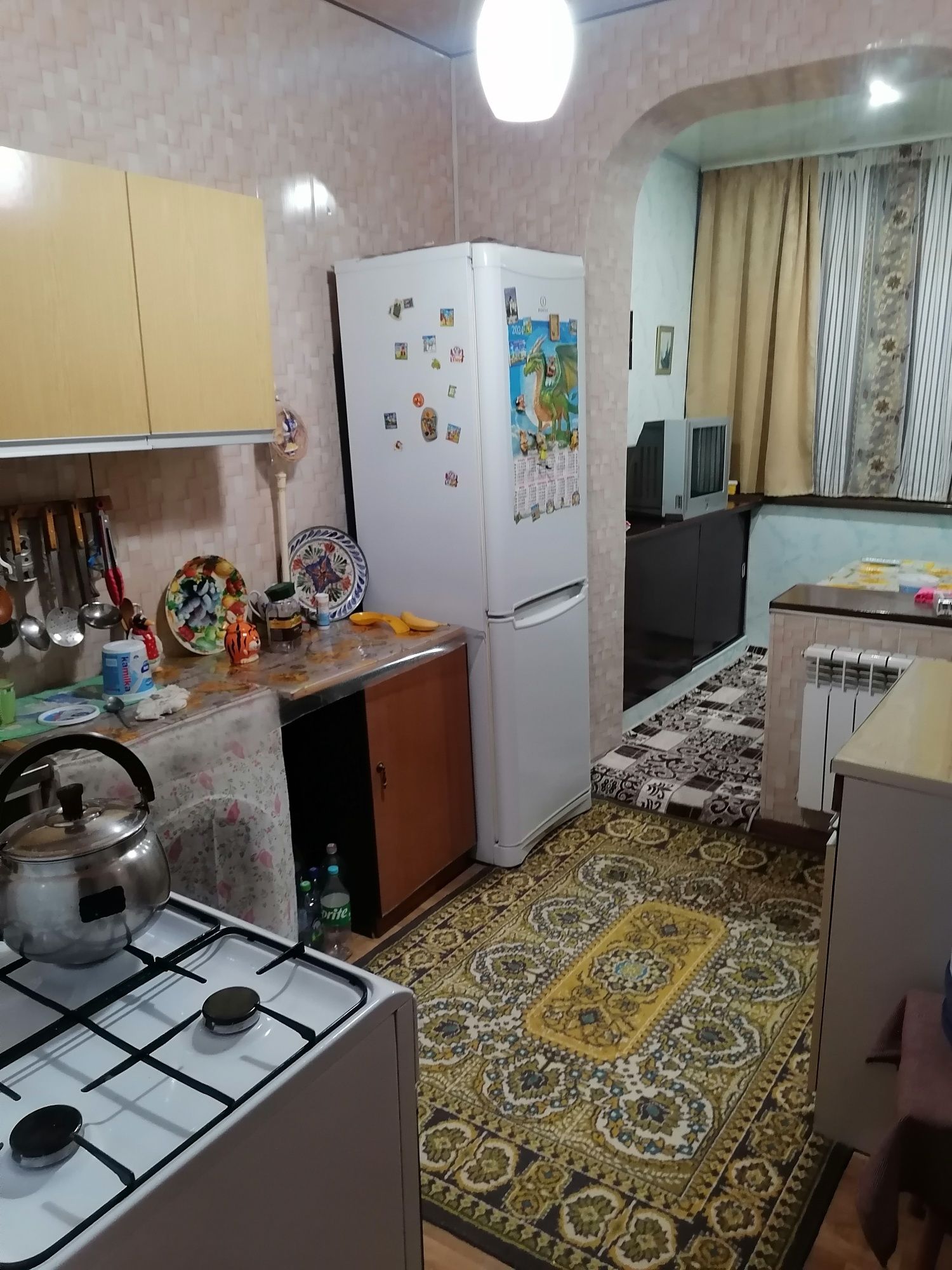 Продаётся 3 комнатная квартира со всеми вещами