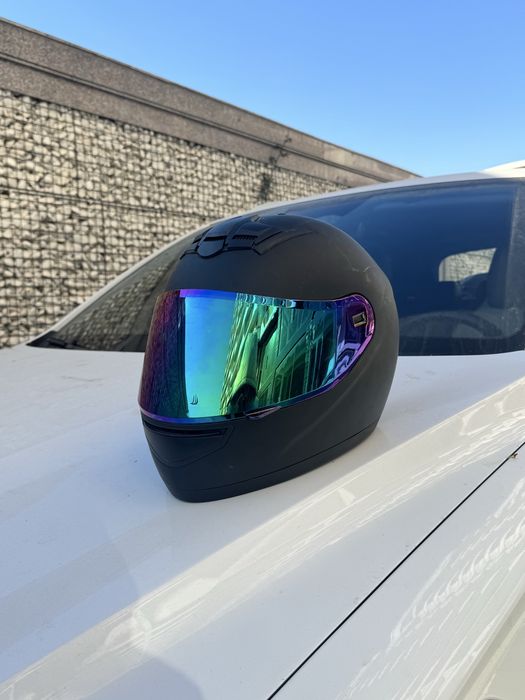 Мотошлем черный