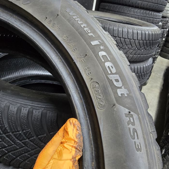 2x 225/50/17 M+S HANKOOK 2022 Stare excelentă