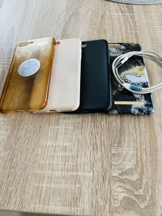 Vand iphone 7 plus in stare buna