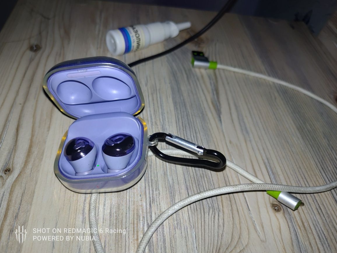 Продам наушники Galaxy buds Pro