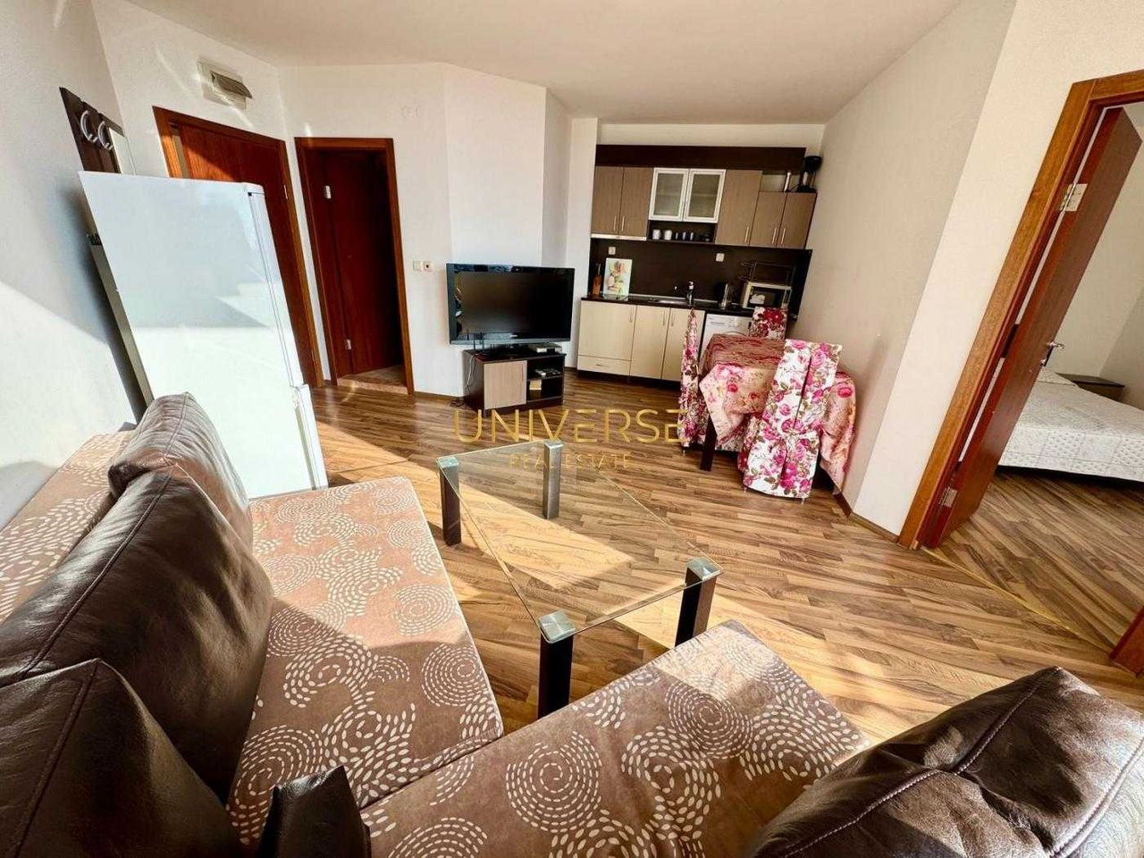 Продава се Двустаен апартамент в Свети Влас - 56 кв.м за 1358 €/кв.м - Снимка #4