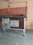 Soba Gatit Incalzit Maro Plita Fonta Cuptor Bucatarie