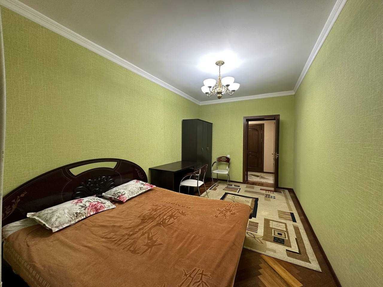 Ц-7 Цум Центре квартира 3 ком 700y.e