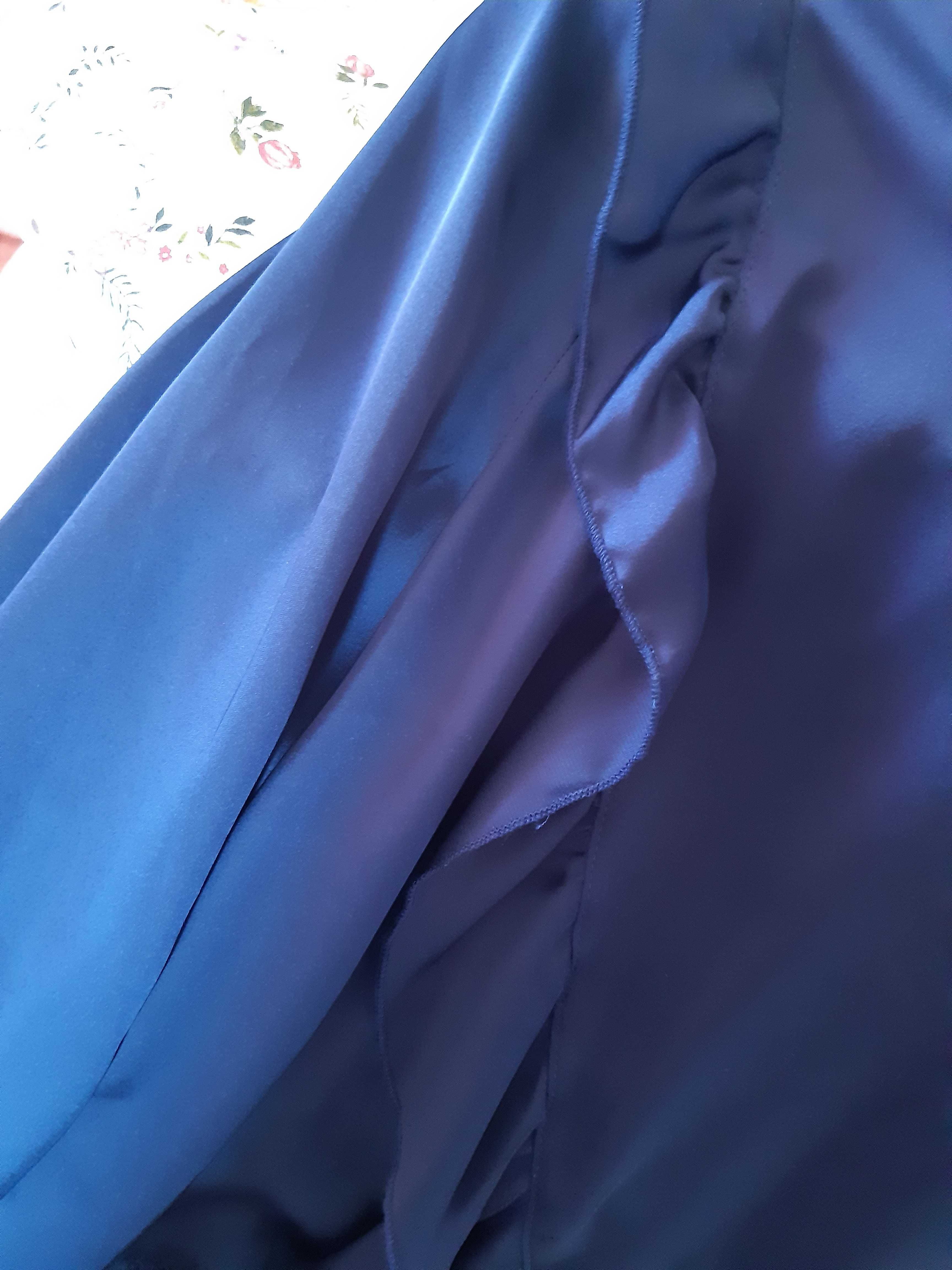 Блузка сатен тъмно синьо хл 44