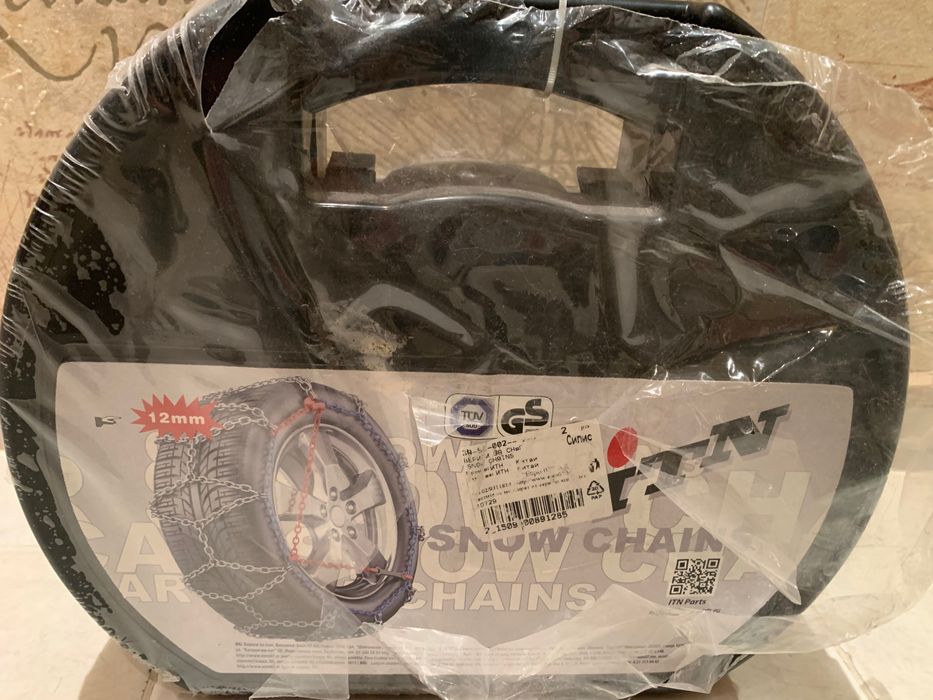 НОВИ Вериги за сняг метални, неизползвани