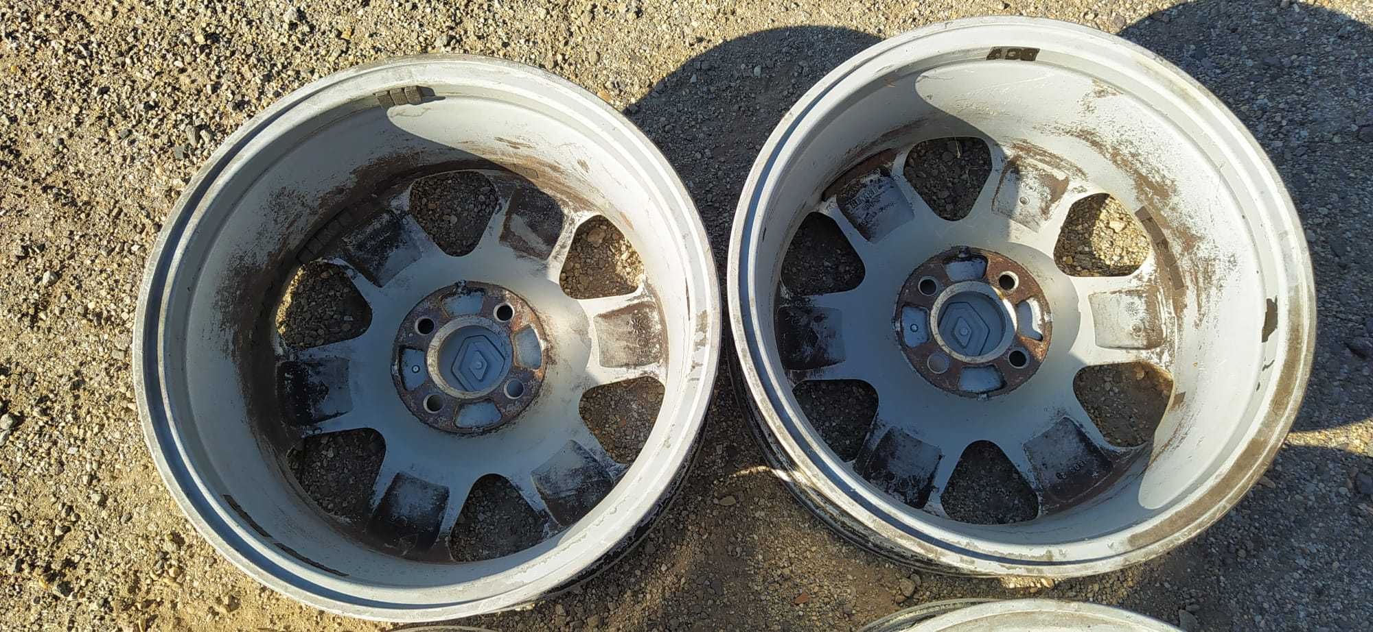 Genti aliaj Renault R16, 4x100