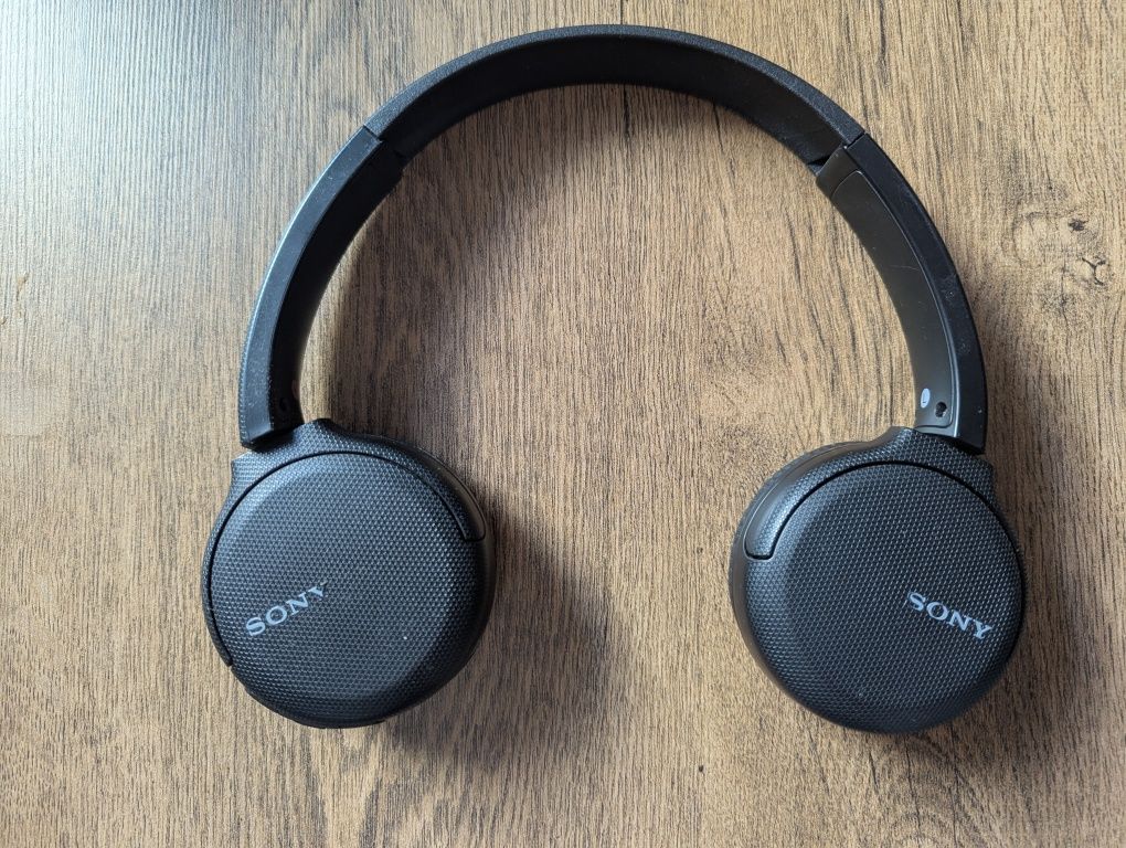 Căști Sony on-ear