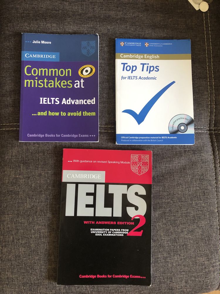 2 IELTS english with books with answers  + 1 cadou