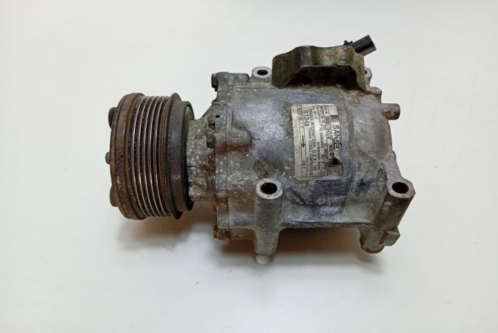 Compresor clima 04596366AE Chrysler Sebring a 2-a generatie