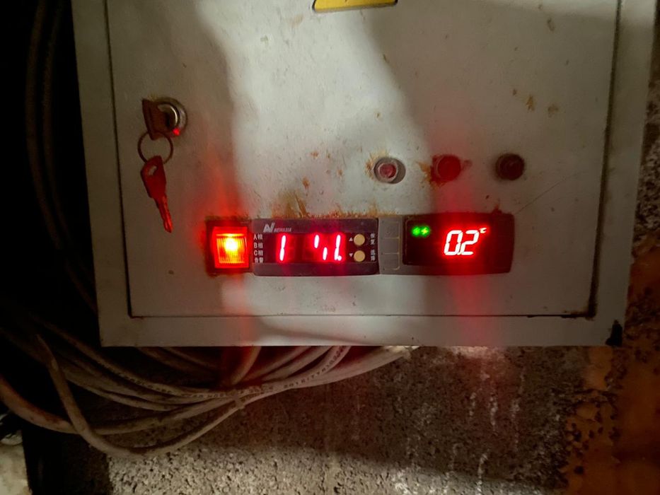 Ремонт морозильных и холодильных  камер Алматы