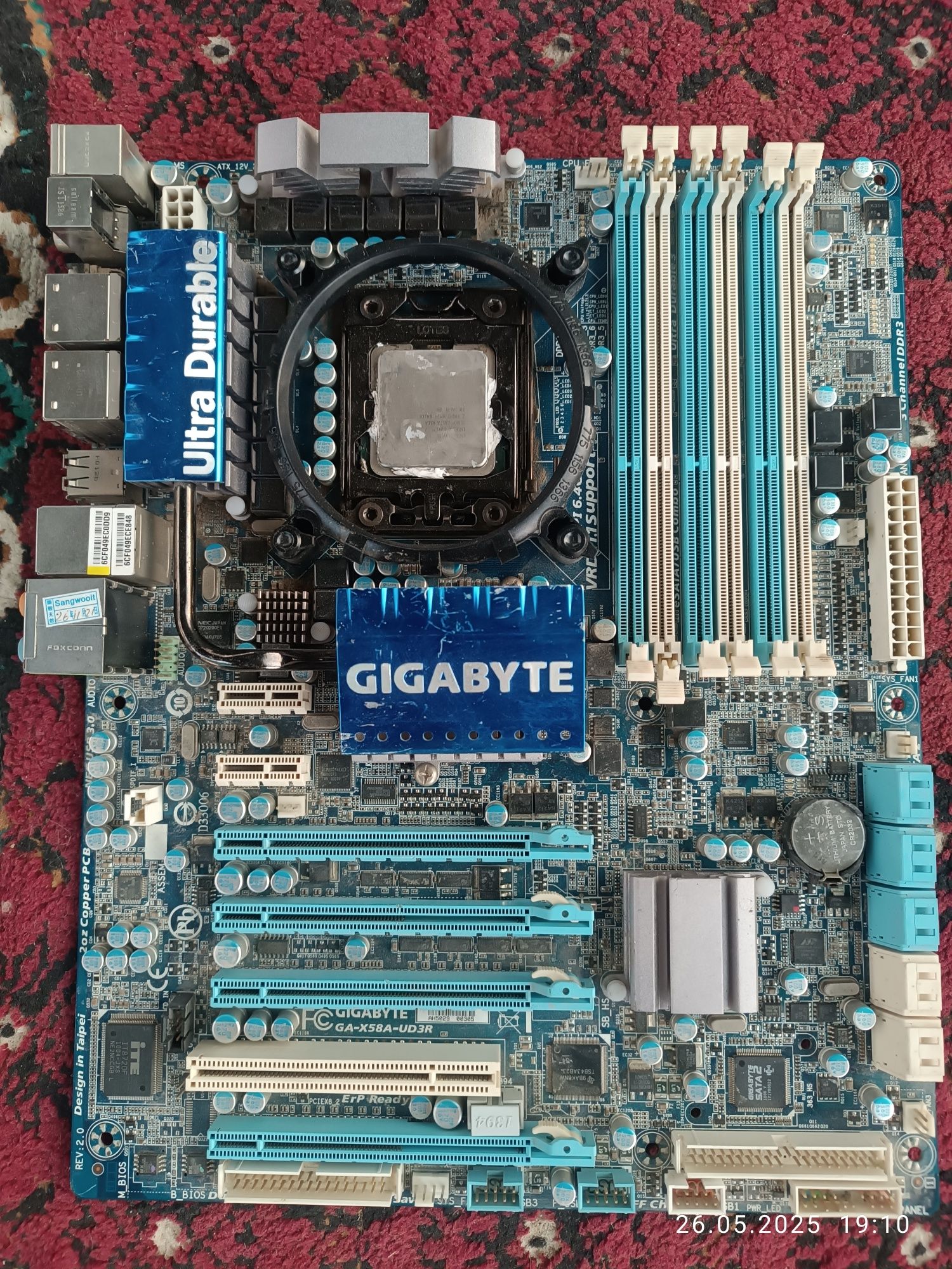 Gigabyte ga-x58-usb3 core i7 1 поколения