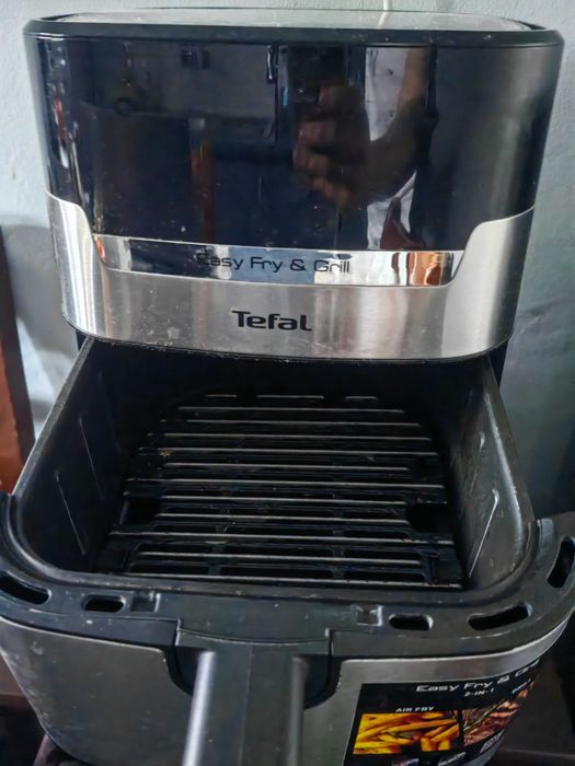 Еър фрайер Tefal