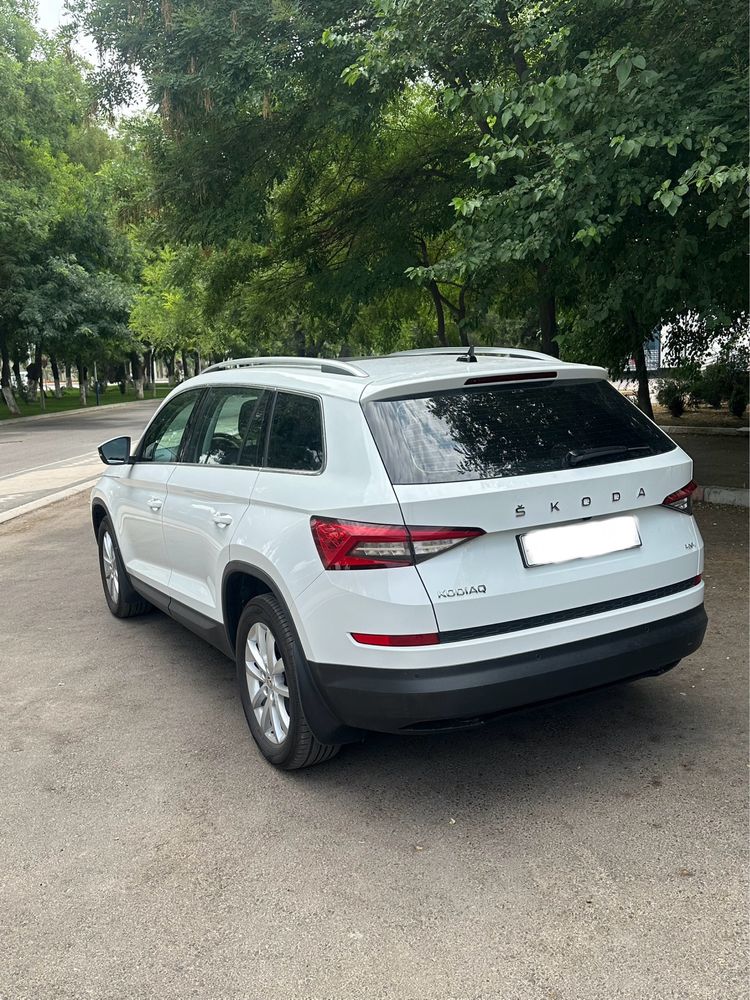 SQODA KODIAQ 11.700 km 28.000$