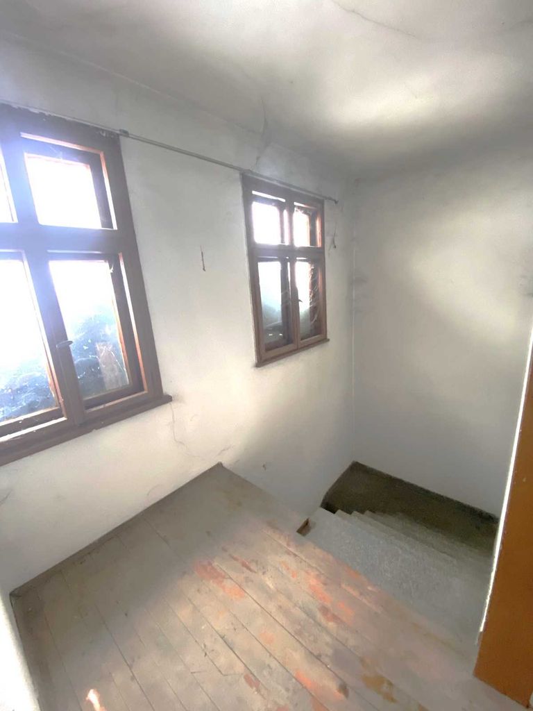 Продава се Къща в Троян - 140 кв.м за 893 €/кв.м - Снимка #12