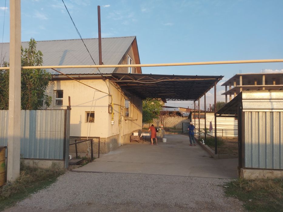 Продается дом  кирпичный