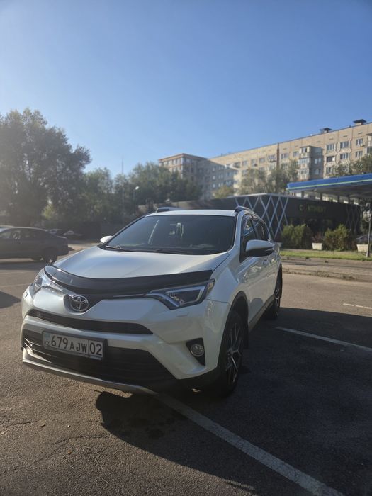 TOYOTA RAV4 2018 г.в.