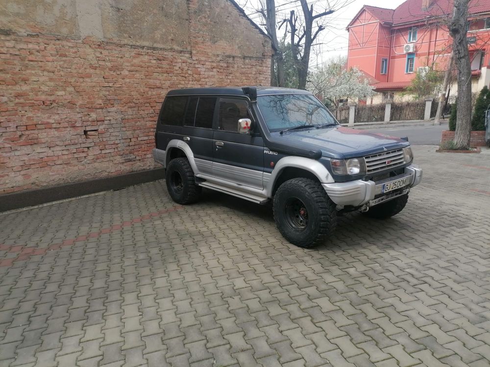 Vand Pajero MK 2