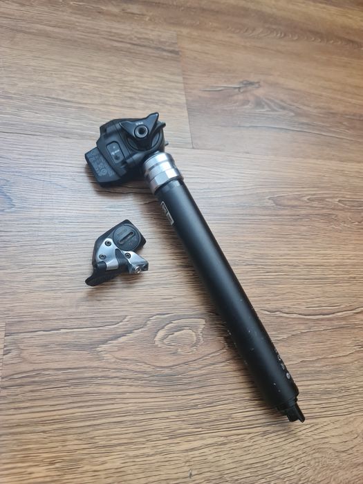 Dropper post RockShox Reverb AXS