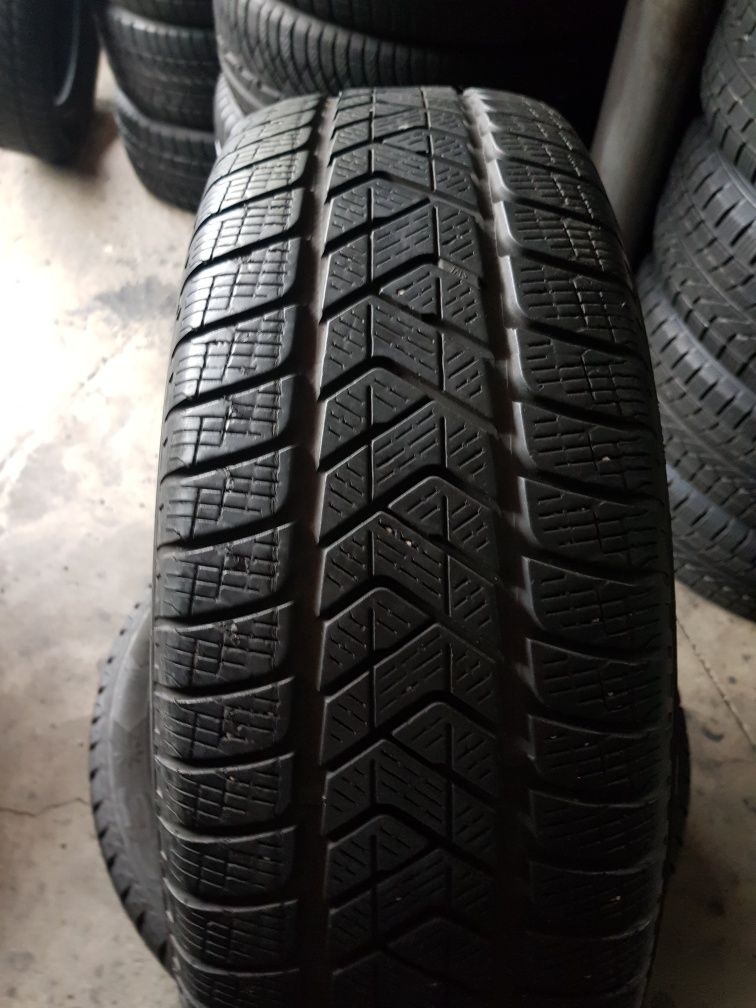 Pirelli 215/65 R17 99H M+S iarnă