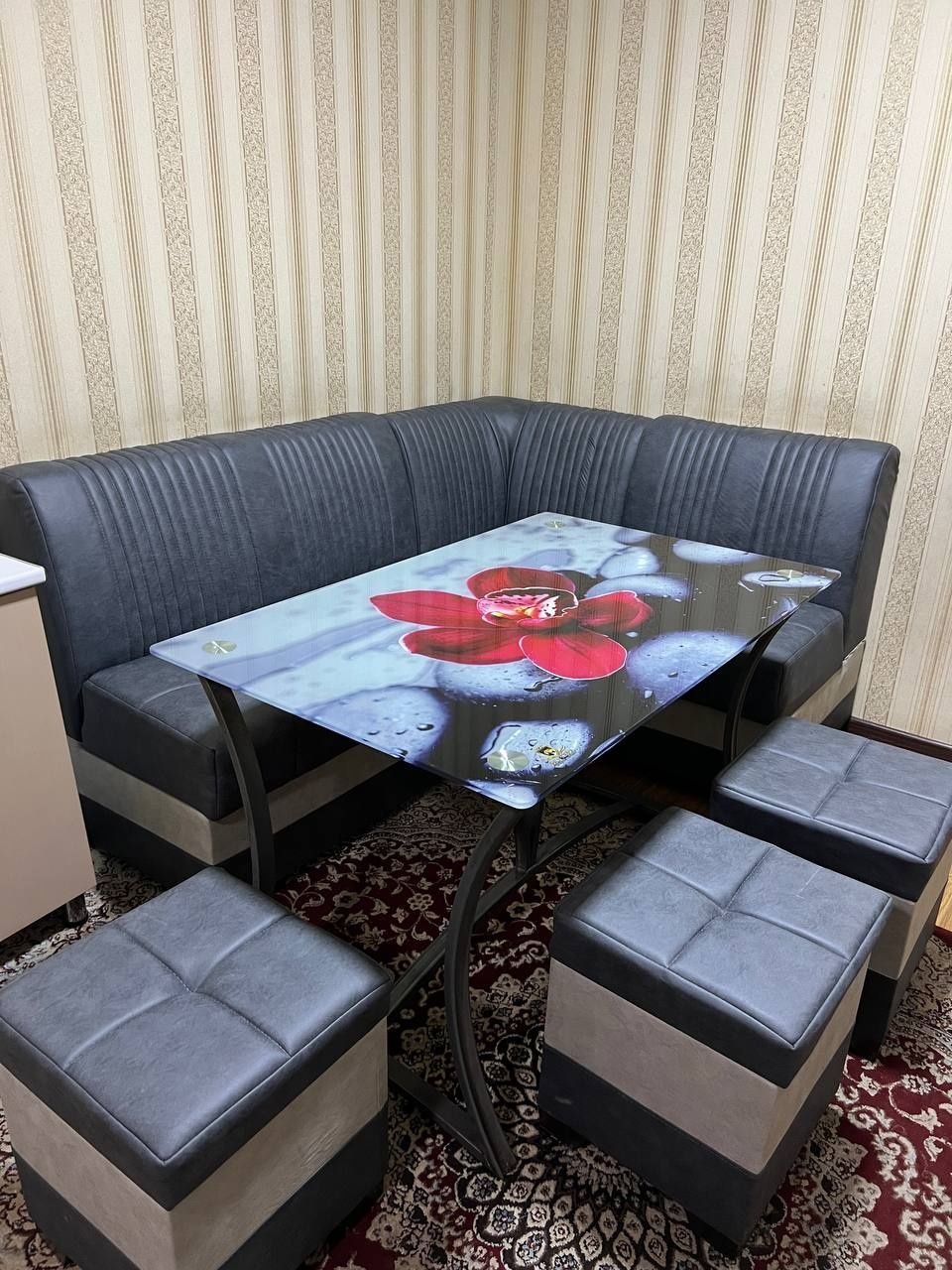 Реставрация мягких мебелей