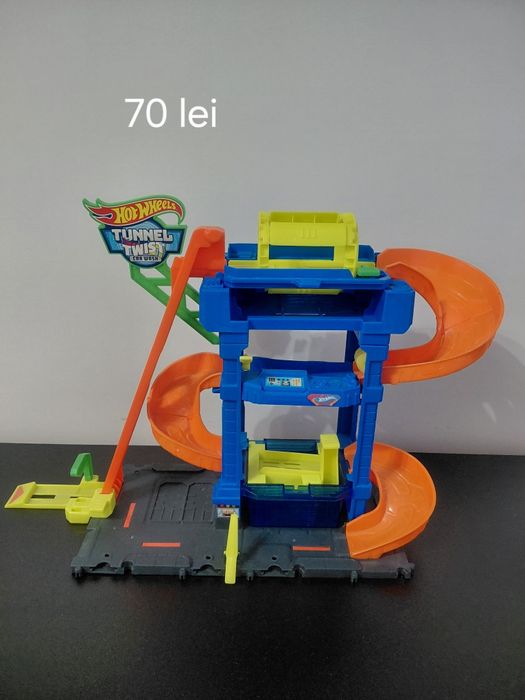 Jucarii diverse ca noi