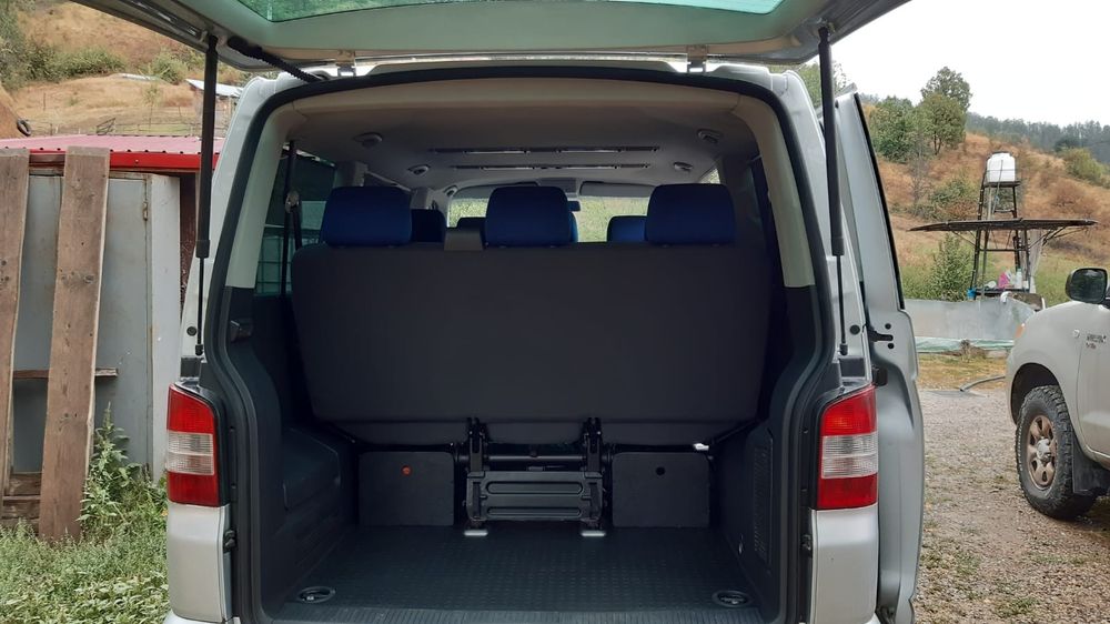 WV Caravelle 8 locuri