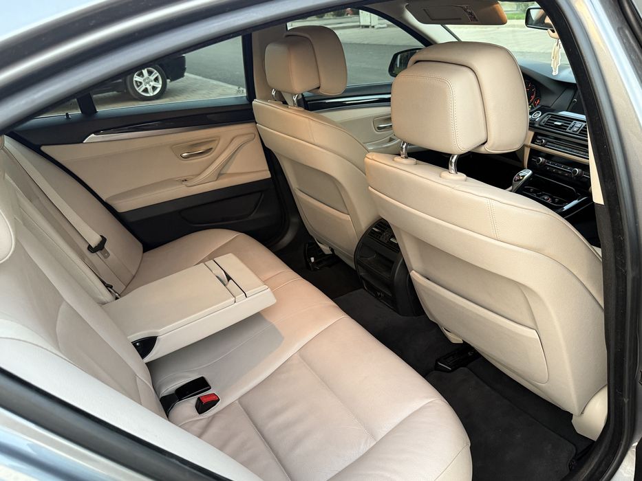 BMW 520d / F10 / Automat 8HP / Navi mare