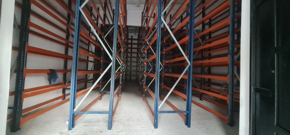 Rafturi metalice