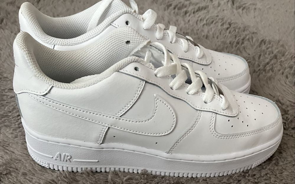 Nike Air Force 1 Low
