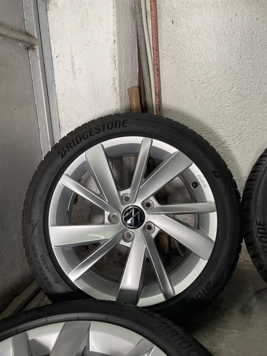 Jante vw originale iarna golf 8/e-golf Bridgestone DOT 2021 205/50r17