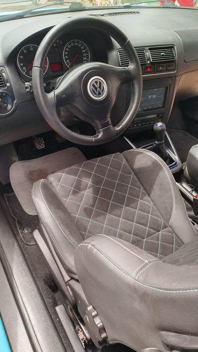 Vând sau schimb golf 4 VR5 170 HP