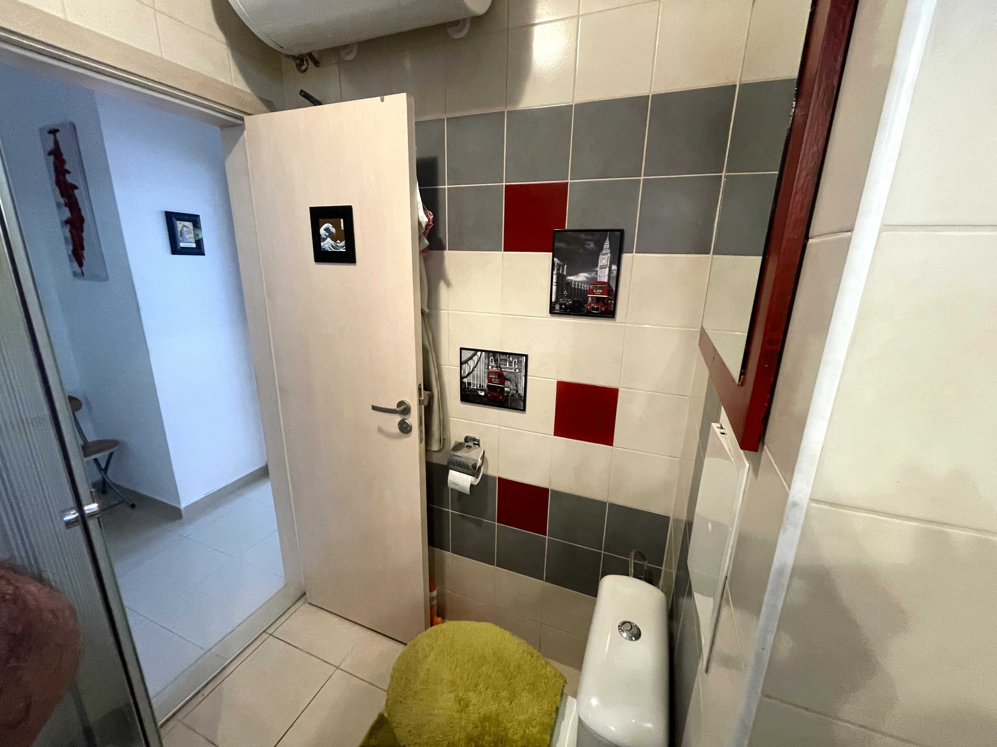 Прекрасен 2 стаен апартамент, 50м. от морето, без такса