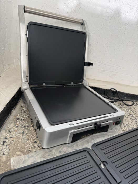 Грил Скара Severin KG 2392 1800W Сандвич, Тостер, 4 Плочи, Контактен!