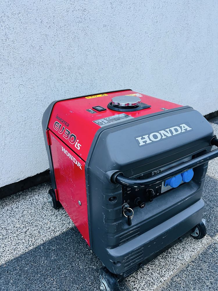 Honda EU 30 IS inverter generator professional
