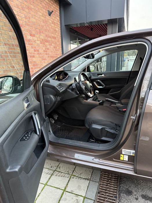 Peugeot 308 SW 1.6 HDI 2015 An 2015 Unic Proprietar în RO