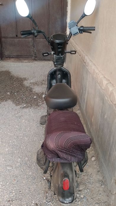 Skuter 2 million kami bor