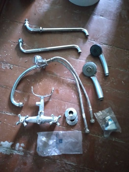 Смеситель , душ лейка