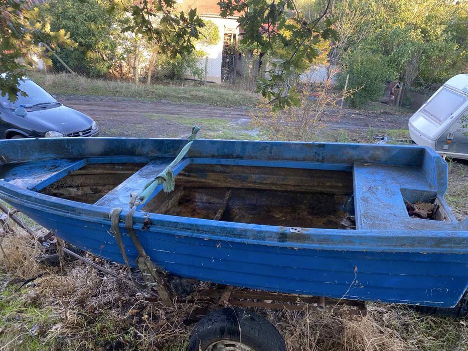 Продавам лодка Fish Boat 395